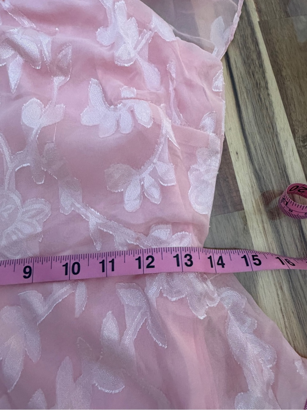 NWT Sz M Lulus Pretty Perfect Blush Burnout Floral Off-the-Shoulder Midi Dress - Picture 8 of 14